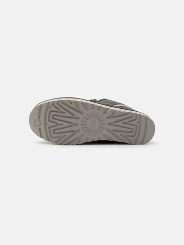 UGG Schnürboots 'Lowmel' in Grau