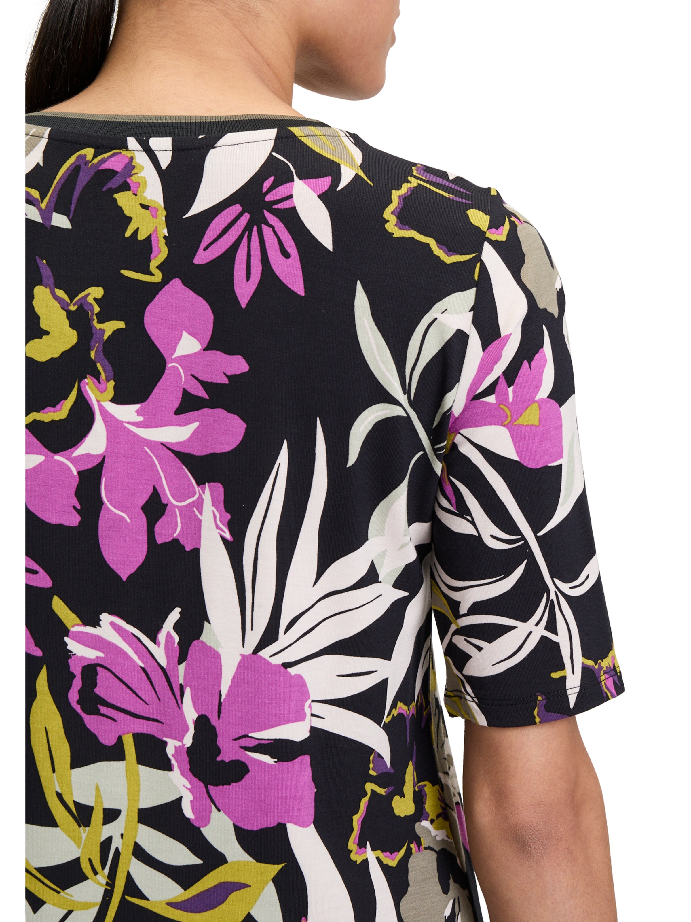 Maglietta di Betty Barclay in nero