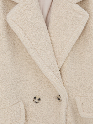 Cappotto di mezza stagione di Pull&Bear in beige