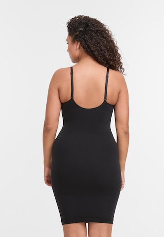 Robe Lykkeland Atelier en noir