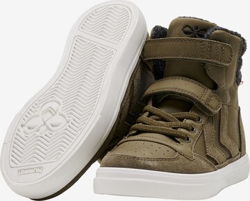 Hummel - Bota em verde