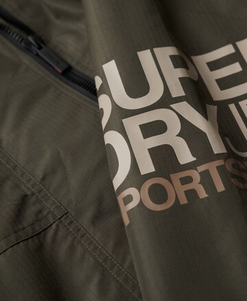 Superdry Übergangsjacke in Grün