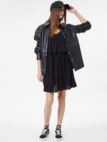 Robe de cocktail 'FREJA' ONLY en noir