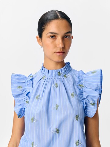 OBJECT - Top en azul