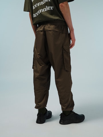 Pacemaker - Tapered Pantalón 'Bennet' en verde