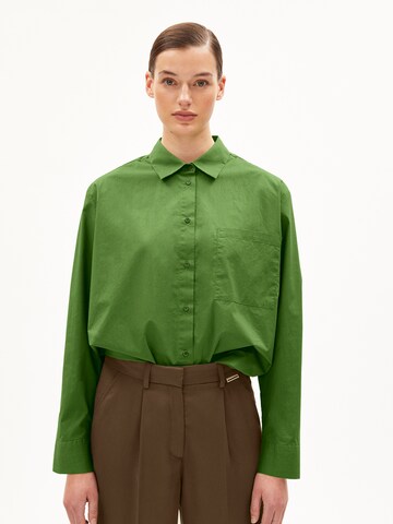 ARMEDANGELS Bluse 'EALGAA' in Grün: Vorderseite