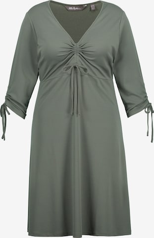 Ulla Popken Dress in Green: front