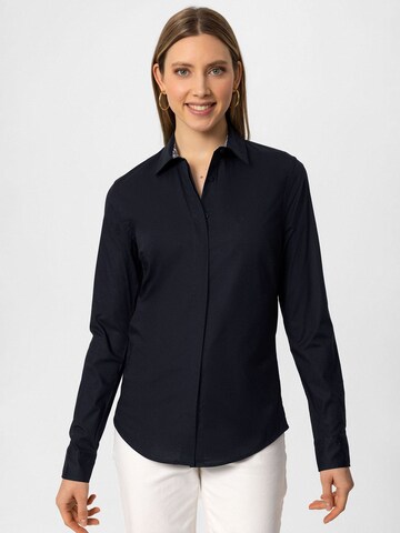 By Diess Collection Blus i blå: framsida