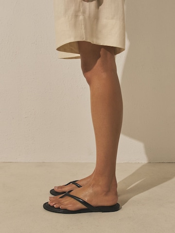 Tongs 'Forever Comfort' Next en noir