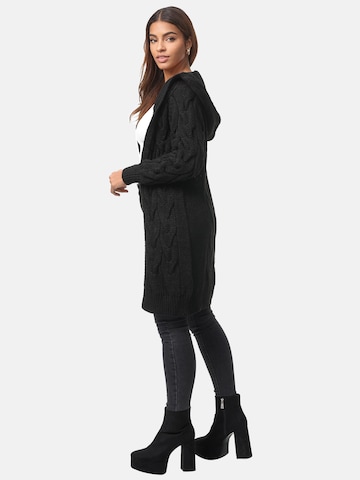 Elara Knitted coat in Black