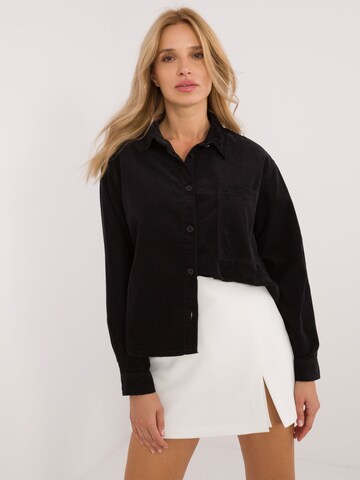 Madnezz House Shirt in Schwarz: Vorderseite