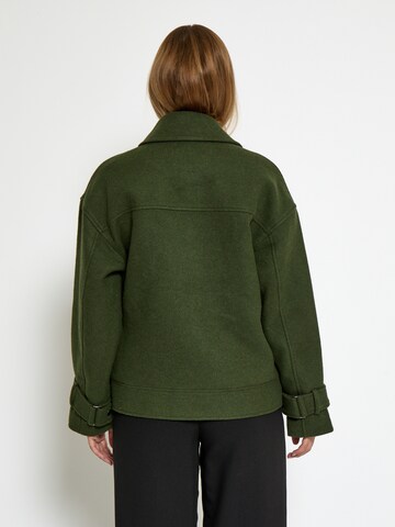 minus - Chaqueta de entretiempo 'Channie' en verde