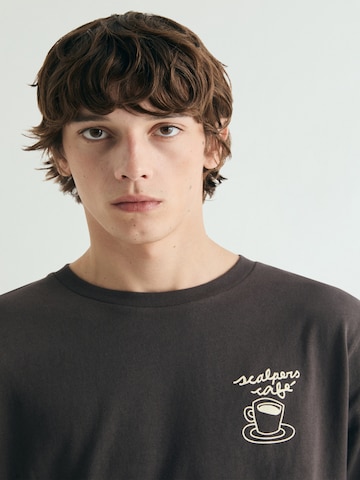 Scalpers T-Shirt in Braun