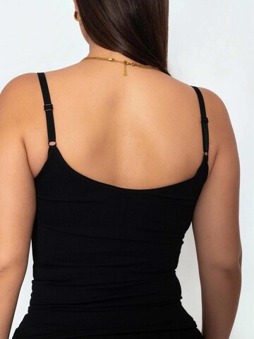 SASSYCLASSY Shaping top in Black