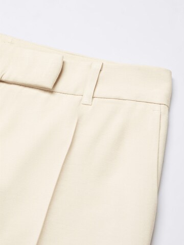Wide Leg Pantalon à plis 'Carlos' MANGO en beige
