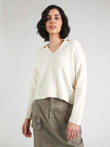 UNITED COLORS OF BENETTON Sweater in White: front