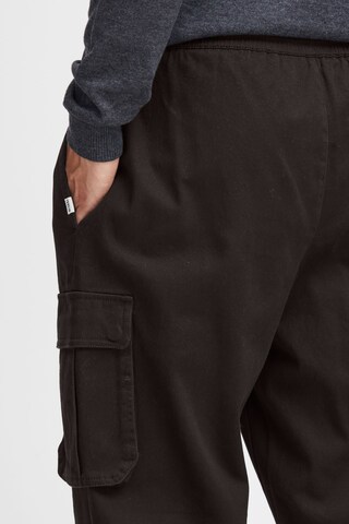 !Solid Regular Cargo Pants 'Gint' in Black
