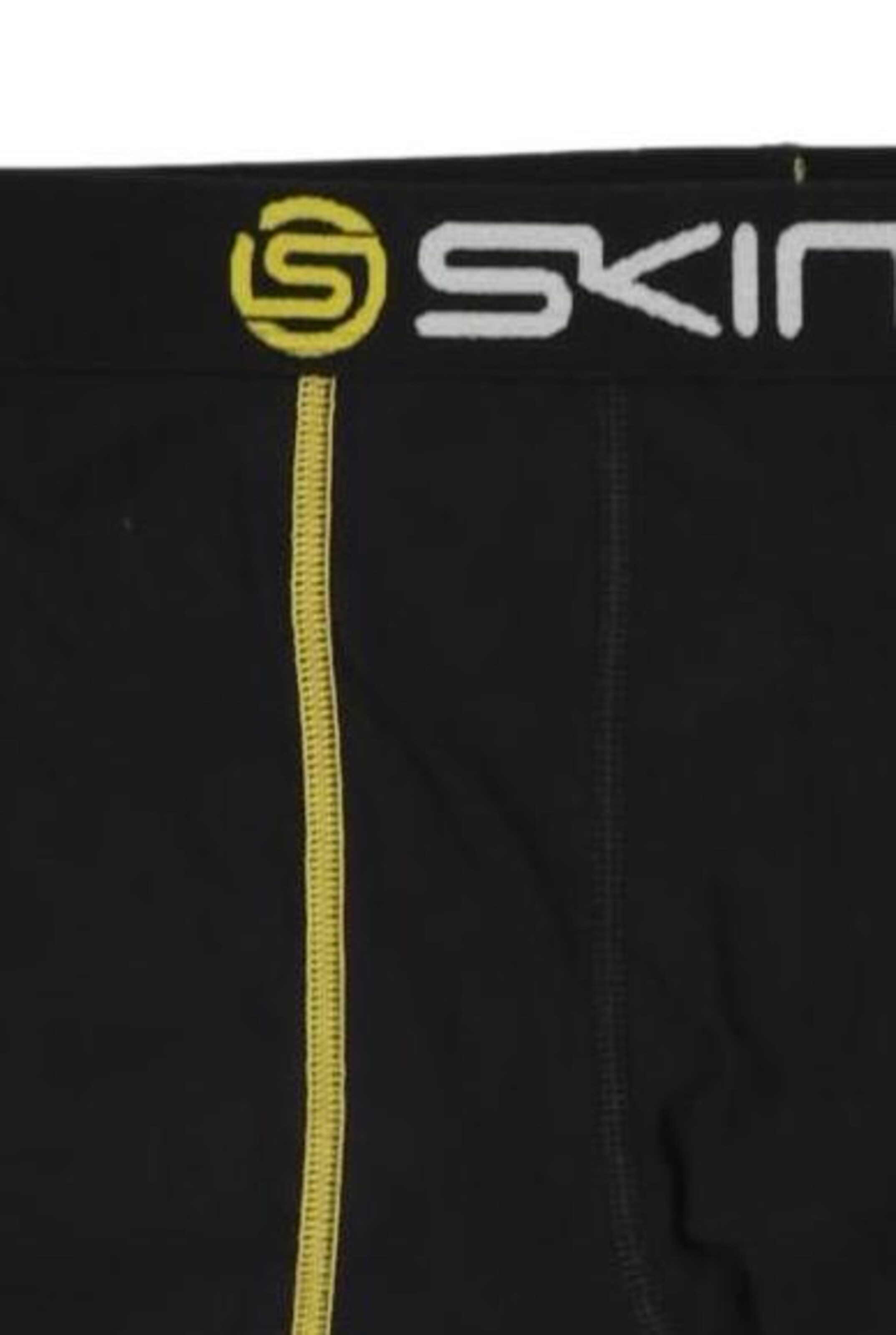 Skins Shorts in 35-36 in Black