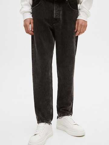 Pull&Bear Loose fit Jeans in Grey: front