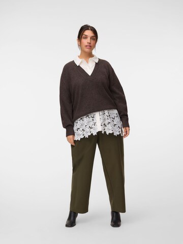 Vero Moda Curve Pulóver 'VMCBoom' - barna