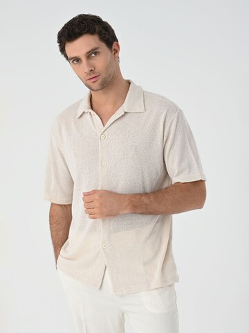 Regular fit Camicia di Antioch in beige: frontale