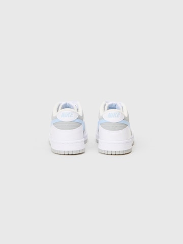 Baskets 'DUNK' Nike Sportswear en blanc