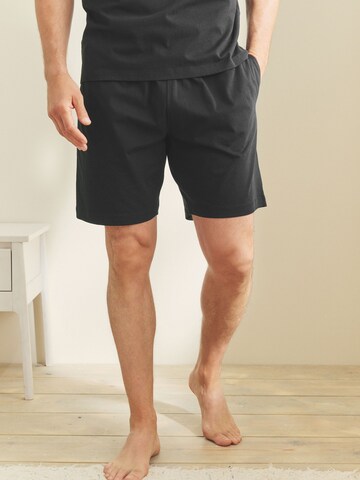 Next Pyjama in Schwarz