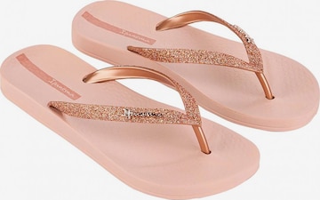 Chaussure basse Ipanema en rose : devant