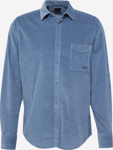 Coupe regular Chemise 'Relegant' BOSS Orange en bleu : devant