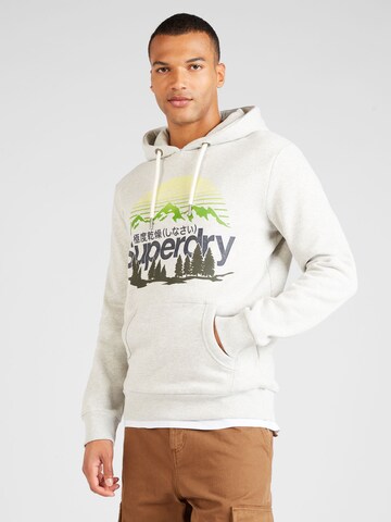 Sweat-shirt 'Great' Superdry en gris : devant