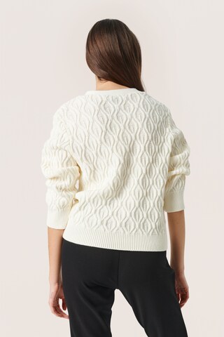 SOAKED IN LUXURY Knit cardigan in White