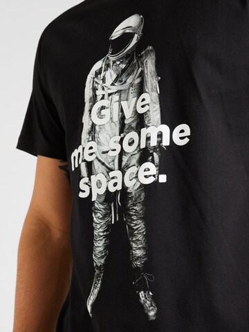 DEDICATED. Shirt 'Stockholm Give Me Some Space' in Zwart