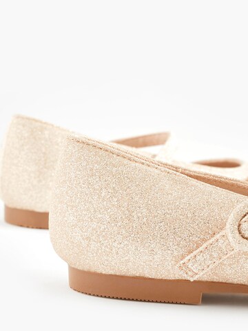 Next Ballerina in Gold