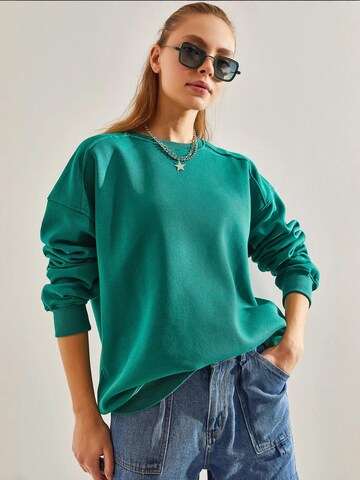 Sweat-shirt Bianco Lucci en vert : devant