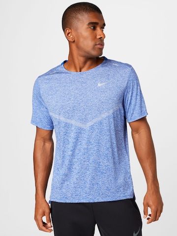 mėlyna NIKE Sportiniai marškinėliai 'Rise 365': priekis