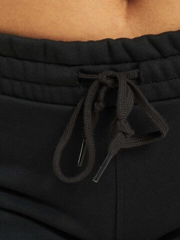 regular Pantaloni di CONVERSE in nero