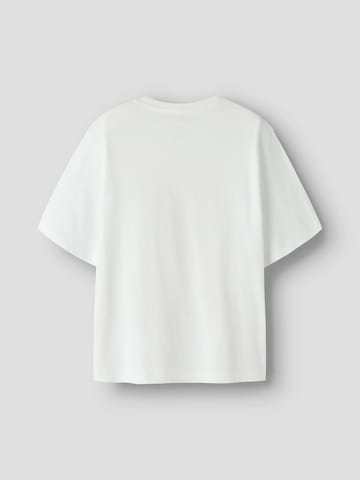 NAME IT Футболка 'NKFVOTEA' в Белый