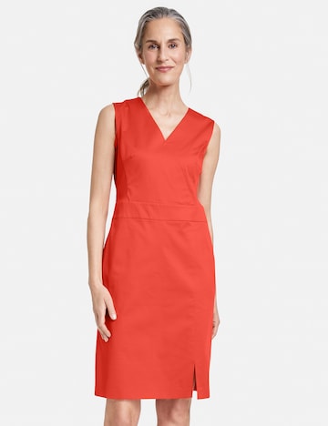 GERRY WEBER Εφαρμοστό φόρεμα σε κόκκινο: μπροστά