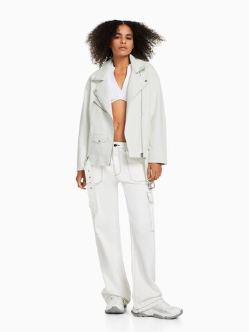 Veste mi-saison Bershka en blanc