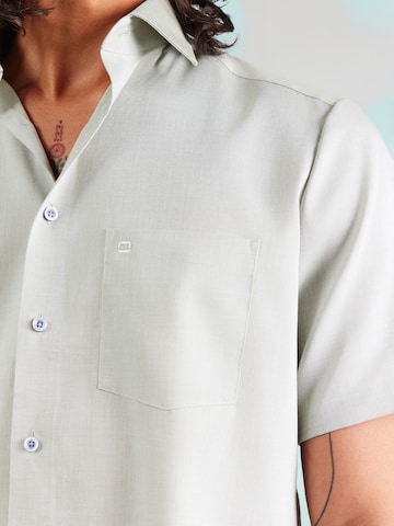 OLYMP Comfort Fit Paita 'Luxor' värissä vihreä