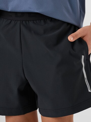 SWEDEMOUNT Regular Sporthose 'Core'‌‌‌‌ in Schwarz