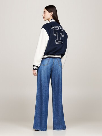Tommy Jeans Jacke in Blau