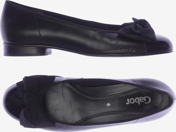GABOR Flats & Loafers in 39 in Black: front