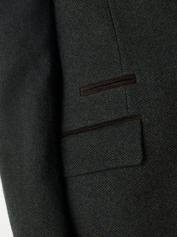 Next Mantel in Grün