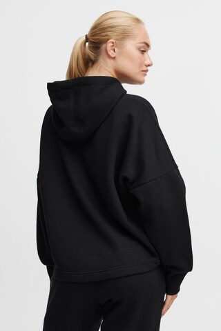 Oxmo Sweatshirt 'sanni' in Schwarz