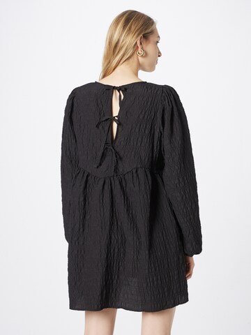 Robe 'ENTRIAL' Envii en noir