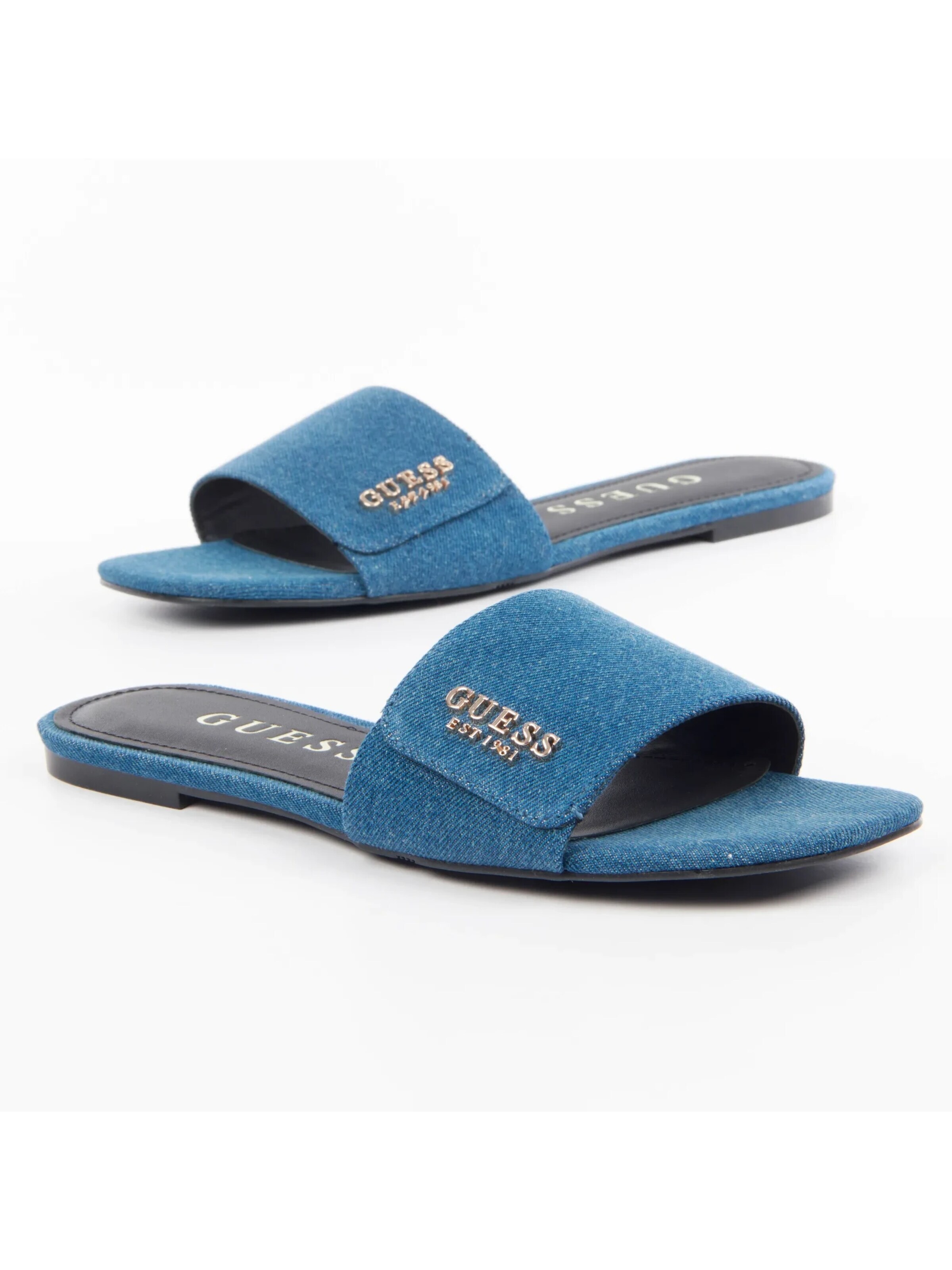 GUESS Strand-/badschoen 'Classic est' in Blauw