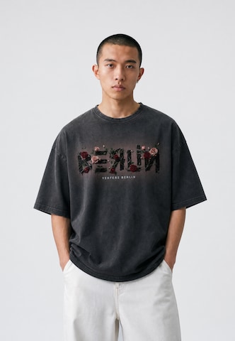 Vertere Berlin Shirt in Black: front