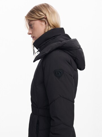 Desigual - Chaqueta de invierno en negro