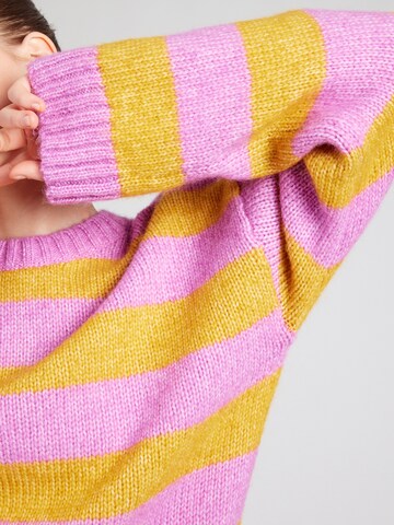 Pull-over Monki en rose